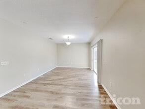 3919 Day Bridge Pl in Ellenton, FL - Foto de edificio - Building Photo