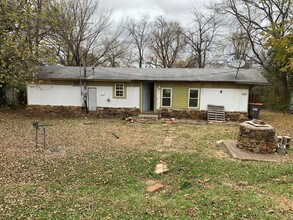 414 E Forest St in Huntington, AR - Building Photo - Building Photo