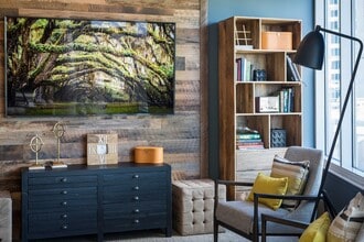 Placemakr Premier SoBro in Nashville, TN - Foto de edificio - Building Photo