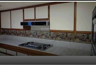 3115 La Mancha Way in Henderson, NV - Building Photo - Building Photo