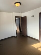 8803 W Thurston Ave in Milwaukee, WI - Building Photo - Building Photo