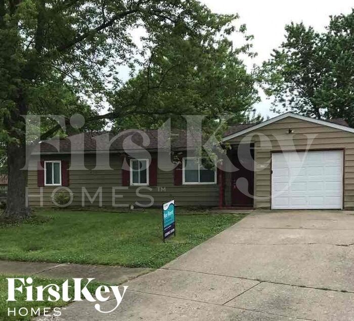 6111 Dry Den Ct in Indianapolis, IN - Building Photo
