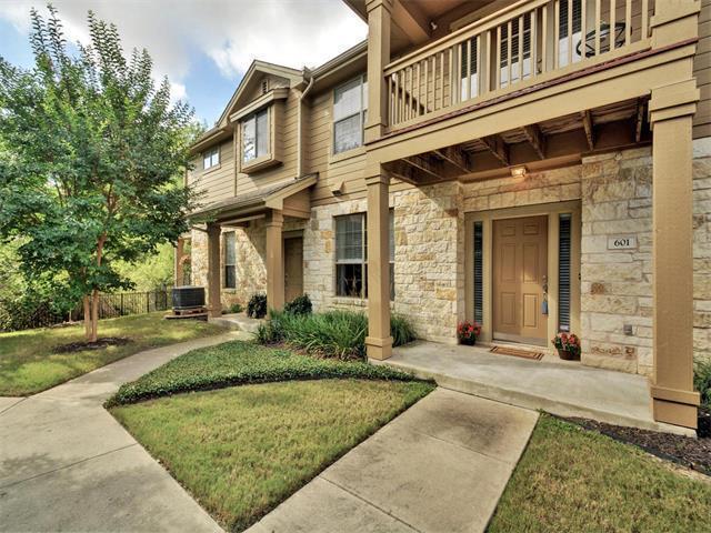 1310 W Parmer Ln in Austin, TX - Foto de edificio - Building Photo