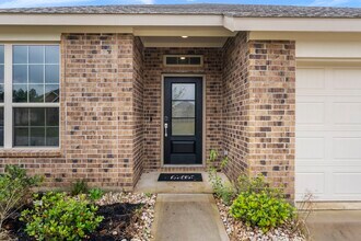 3126 Stonebriar Dr in Conroe, TX - Building Photo - Building Photo