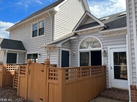 404 Camberley Way, Unit K in Chesapeake, VA - Building Photo