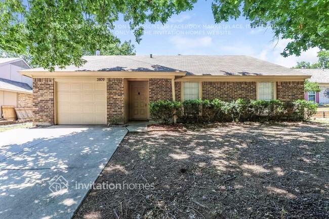 property at 3809 Wooddale Ct