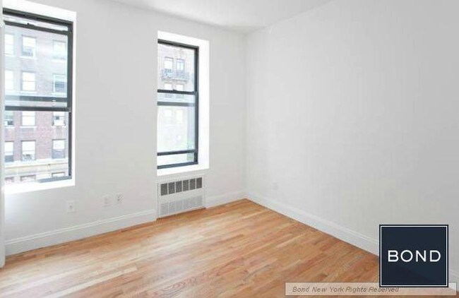 332 E 93rd St-Unit -#C2 in New York, NY - Building Photo - Building Photo