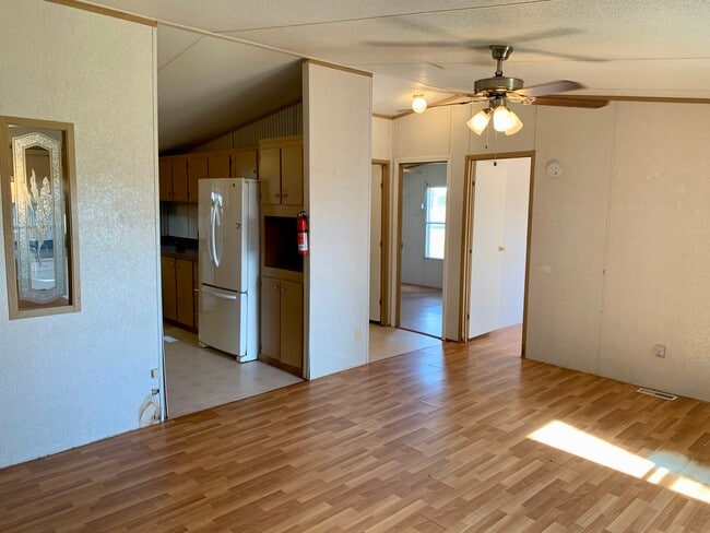 709 Blue Stem Dr in Copperas Cove, TX - Building Photo - Building Photo