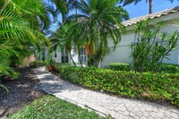 2475 NW 66th Dr in Boca Raton, FL - Building Photo - Building Photo