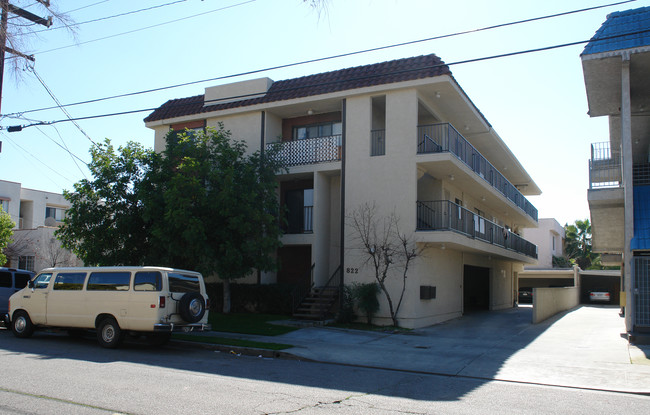 822 E Lomita Ave in Glendale, CA - Building Photo - Building Photo