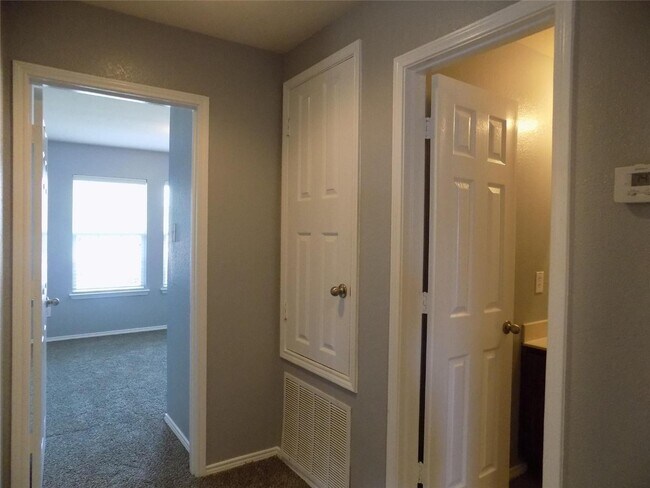 16905 Thorntree Ct in Justin, TX - Building Photo - Building Photo