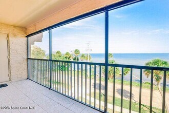 1540 Riverside Dr in Titusville, FL - Building Photo - Building Photo
