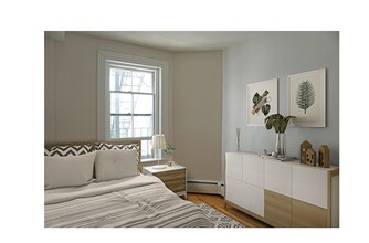 1800 Massachusetts Ave, Unit 12 in Cambridge, MA - Building Photo - Building Photo