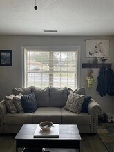 1246 KY-1271, Unit B in Kuttawa, KY - Foto de edificio - Building Photo