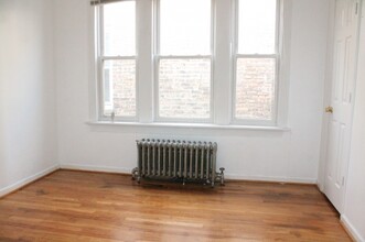 2730 W Giddings St, Unit 2 in Chicago, IL - Building Photo - Building Photo