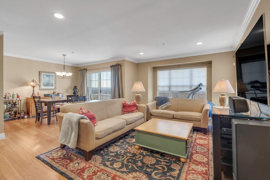 113 Ridge Dr in Pompton Lakes, NJ - Building Photo