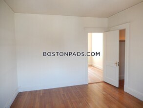 1167 Boylston St in Boston, MA - Building Photo - Building Photo