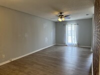 258 Garden Cir - 10