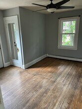 1462 Carroll Ave, Unit Unit 2 in St. Paul, MN - Foto de edificio - Building Photo