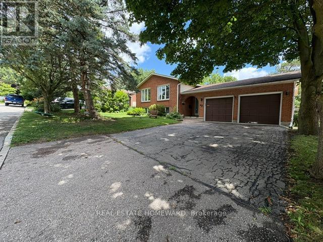 48 Cavalier Pl in Waterloo, ON - Building Photo - Building Photo