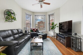 1657 N Bell Ave in Chicago, IL - Building Photo - Building Photo