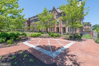 10861 Symphony Park Dr in North Bethesda, MD - Building Photo - Building Photo