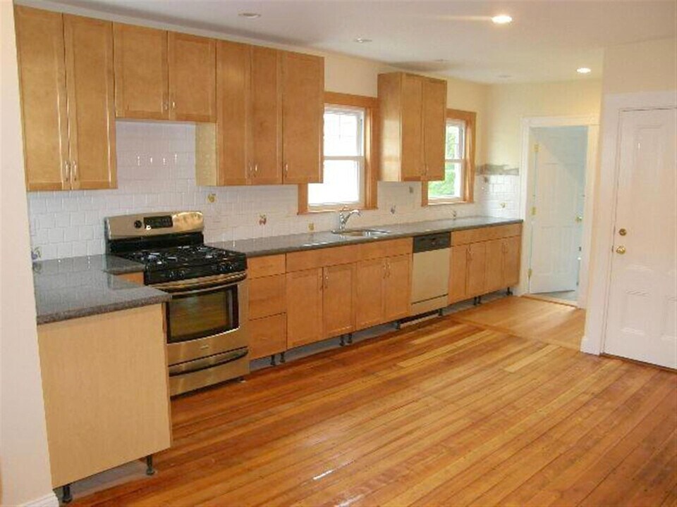 38 Orchard St in Medford, MA - Building Photo