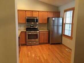 450 Abbey Mill Dr SE in Ada, MI - Building Photo - Building Photo
