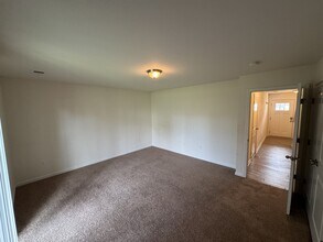 172 Drexel Ct in Martinsburg, WV - Building Photo - Building Photo