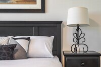 Harbour Lake Apartments photo'