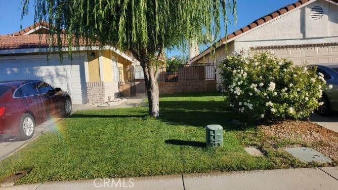 814 Zephyr Cir, Unit A4C in Hemet, CA - Building Photo