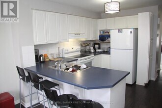 56 Beaucache Private in Ottawa, ON - Building Photo - Building Photo