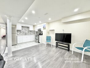 51 Oswell Drive in Ajax, ON - Building Photo - Building Photo