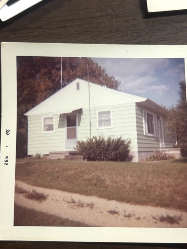 property at 1001 Briarcliff Ln