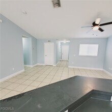 779 Bedford Dr in Lehigh Acres, FL - Building Photo - Building Photo