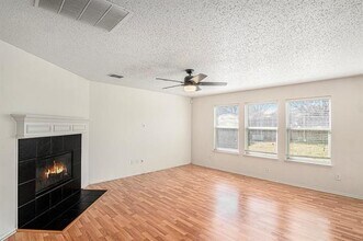 4861 Madyson Ridge Dr in Fort Worth, TX - Building Photo - Building Photo