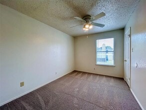 9300 Kempler Dr in Austin, TX - Building Photo - Building Photo