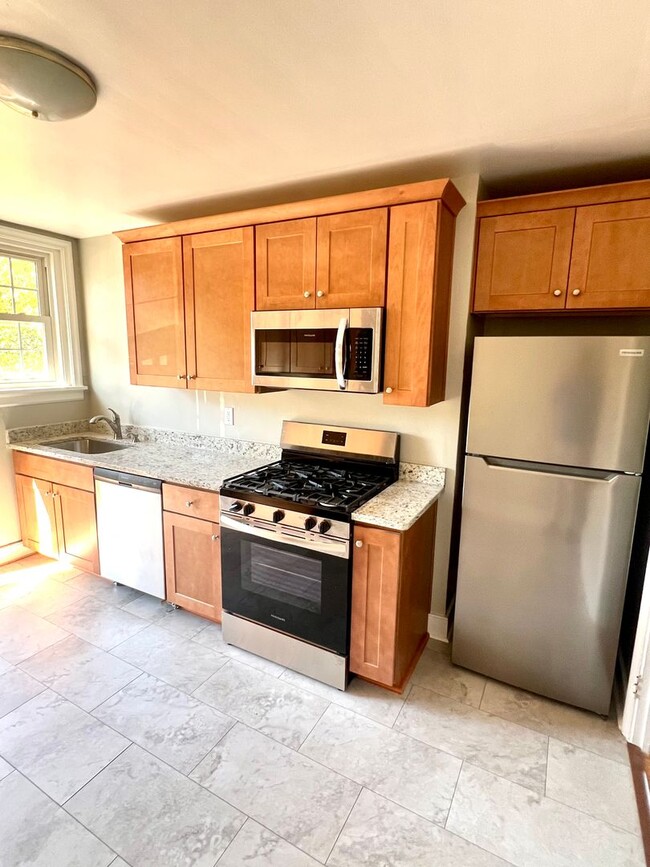 property at 3911 Cutshaw Ave