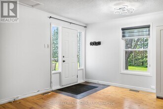 3529 Carp Rd in Ottawa, ON - Building Photo - Building Photo