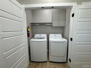 100 San Jose Dr, Unit 2 in Mission, TX - Building Photo - Building Photo