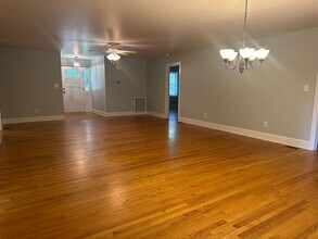 8024 Bradford Ln in Denver, NC - Building Photo - Building Photo