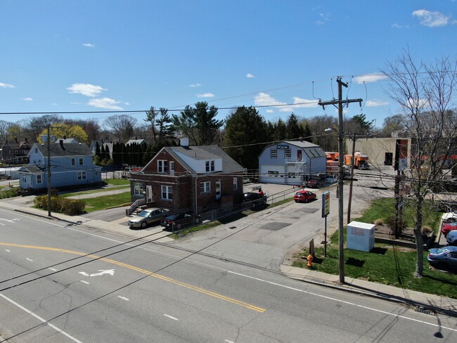 350 Colman St in New London, CT - Building Photo - Building Photo