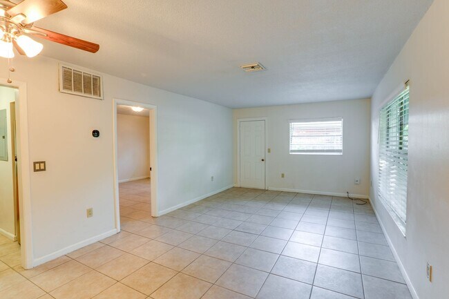 3055 Martin St in Orlando, FL - Building Photo - Building Photo