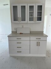 19800 SW 180th Ave in Miami, FL - Foto de edificio - Building Photo