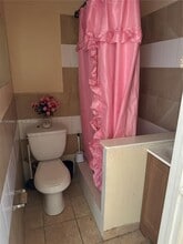 3491 NW 33rd Ct in Lauderdale Lakes, FL - Building Photo - Building Photo