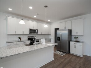 205 Bryland Wy in Fountain Inn, SC - Building Photo - Building Photo
