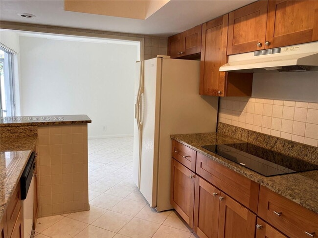 928 W Camino Real in Boca Raton, FL - Building Photo - Building Photo