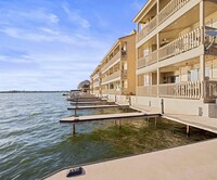 1100 The Cape in Horseshoe Bay, TX - Building Photo - Building Photo