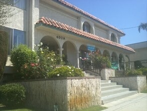 138TH in Hawthorne, CA - Building Photo - Interior Photo