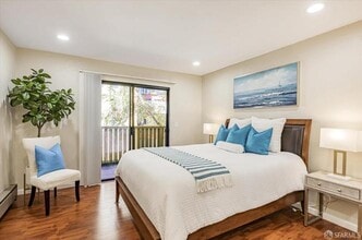 1 East Broadway in New York, NY - Building Photo - Building Photo